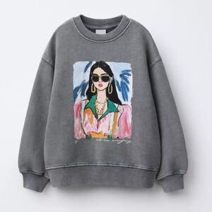 NWT Zara-Gray Sweatshirt with Front Print, For Girls Size 12-13